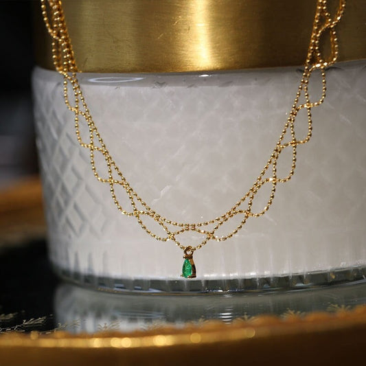 emerald necklace gold chain vintage jewelry