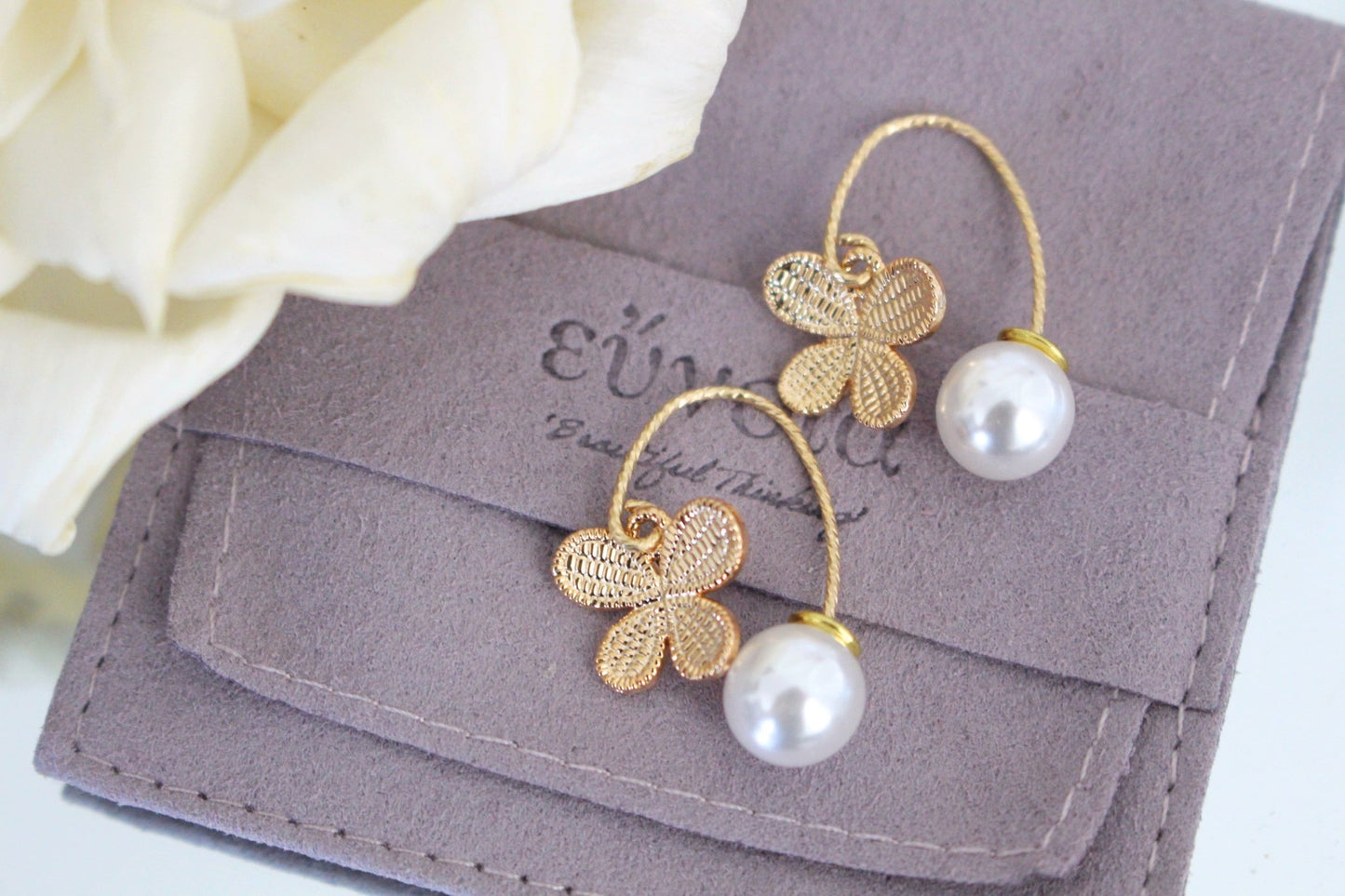 Daisy 14K Gold Plated Earrings w. Butterfly Moon Dangling Pearl | Minimalist ChicEarrings_Gold_Pearl White_14k Gold_butterfly_earrings