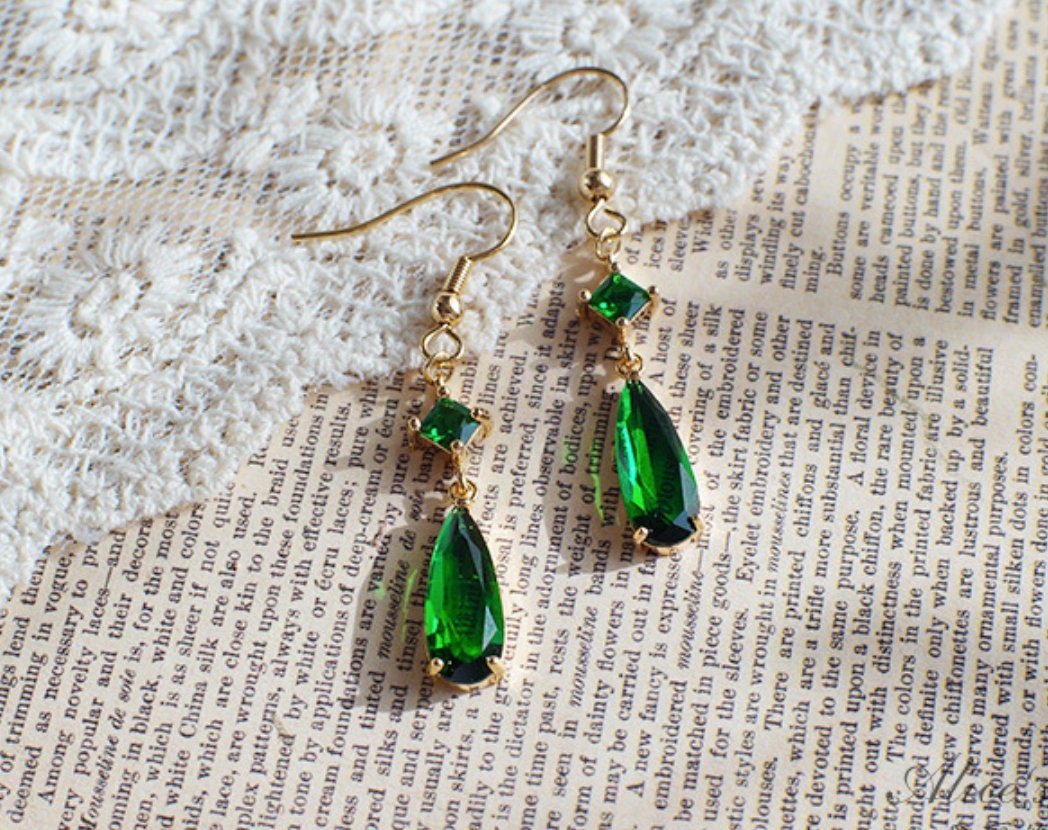 Emerie S925 Silver Emerald Green Dangle Earrings, Teardrop Gems | Vintage InspiredEarrings_Gold_White_birthday_gift_women_cubic_zircon_earring