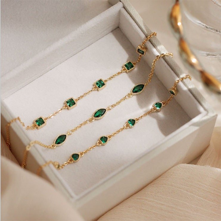 Eve S925 Silver Emerald Pendant Bracelet, Dainty Green Gem Charms | Vintage InspiredBracelets_Square Shaped Stones_Gold_birthday_gift_women_christmas