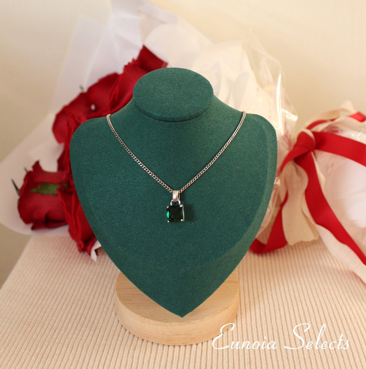 Haven Vintage Emerald Green Pendant Necklace, Regal Crown Charm + Silver 925 Silver ChainNecklaces_Silver_Emerald Green_18k_gold_office_best_friend_daughter