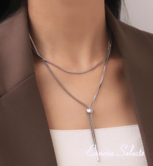 Kendall Herringbone Gold Chain Necklace, 3 Ways to Style | Classy Modern CollectionNecklaces_Silver__birthday_gift_women_contemporary_jewelry