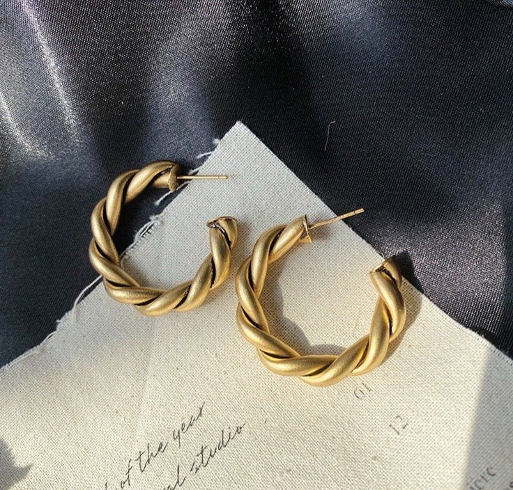 Millie 14k Gold Plated Twisted Hoops Earrings | Vintage InspiredEarrings_Gold__14k Gold_back_to_school