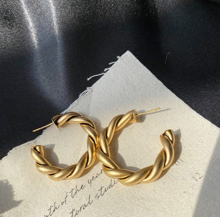 Millie 14k Gold Plated Twisted Hoops Earrings | Vintage InspiredEarrings_Gold__14k Gold_back_to_school