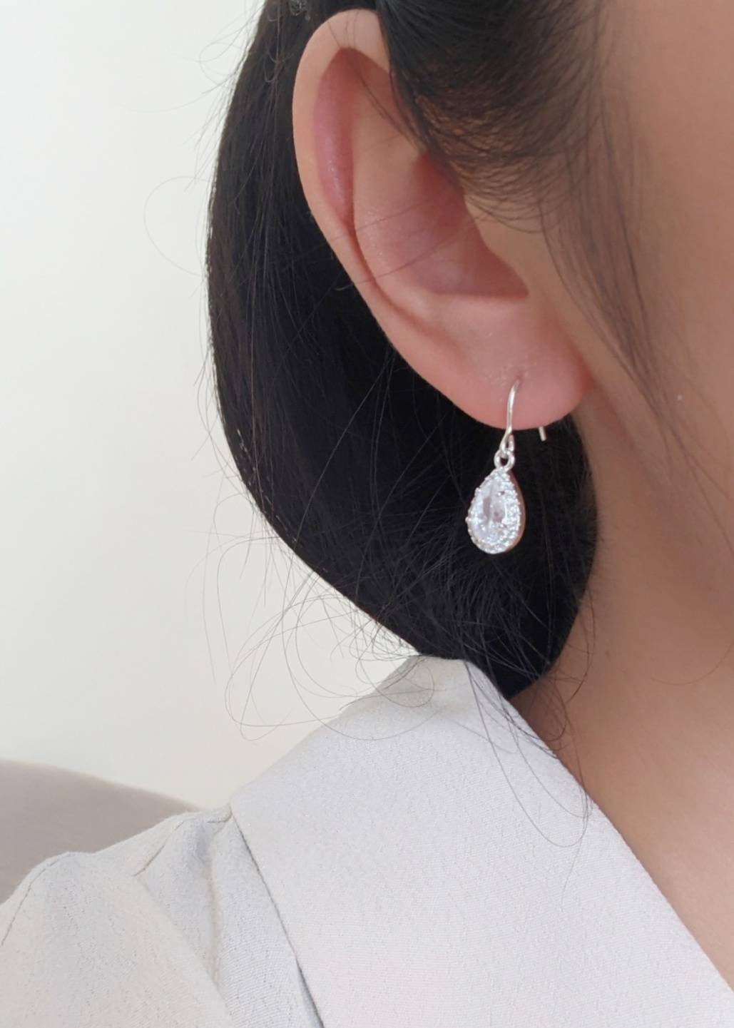 Victoria 14K Gold Plated Oval White Sparkly Gems | Vintage InspiredEarrings_Silver_White_14k Gold_antique_accessory