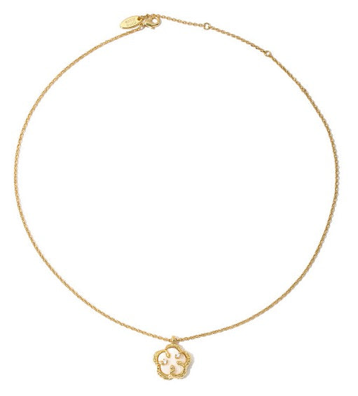vintage floral pendant necklace luxury décolleté jewelry stack