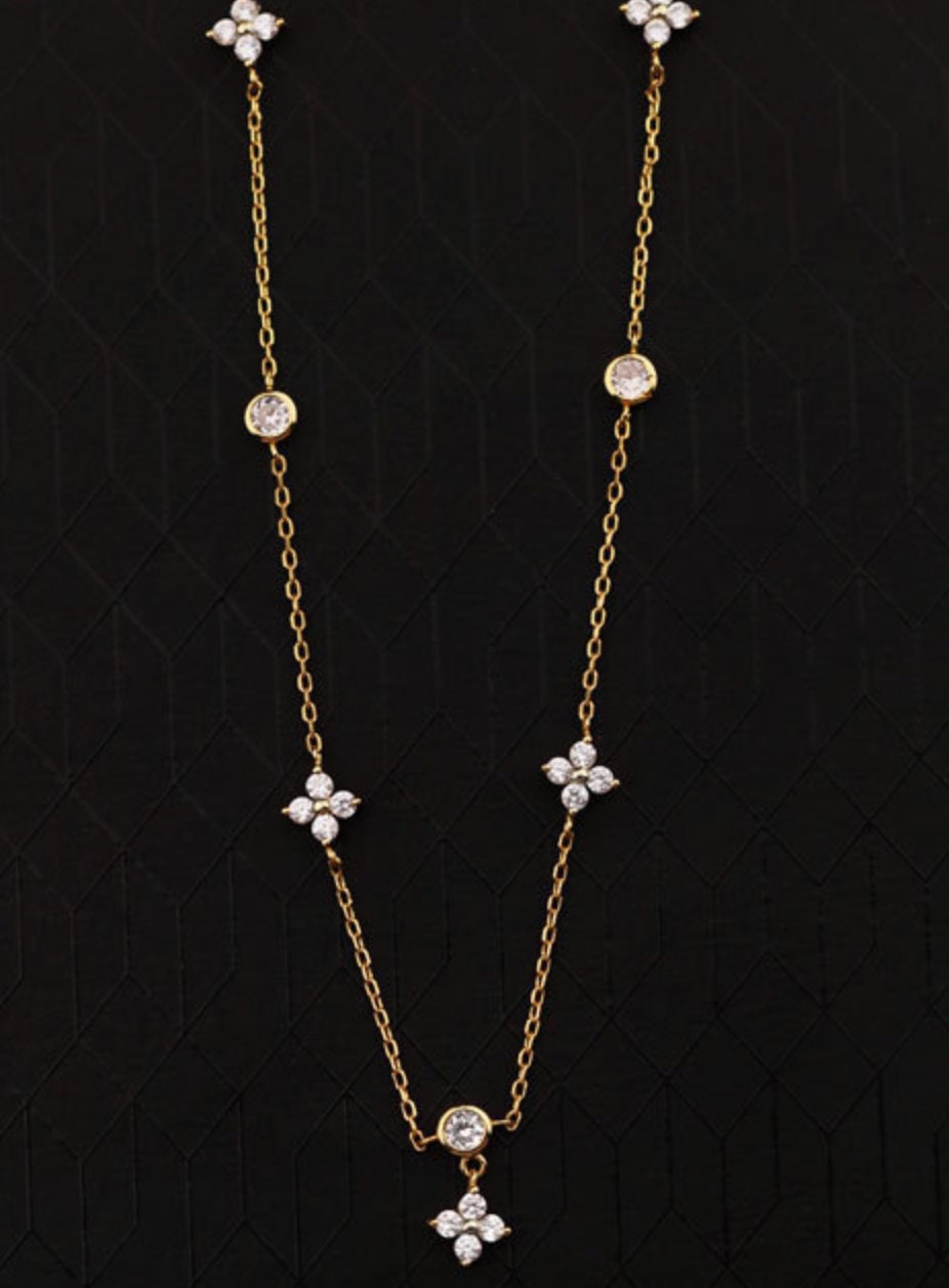Silver LV Clover Necklace
