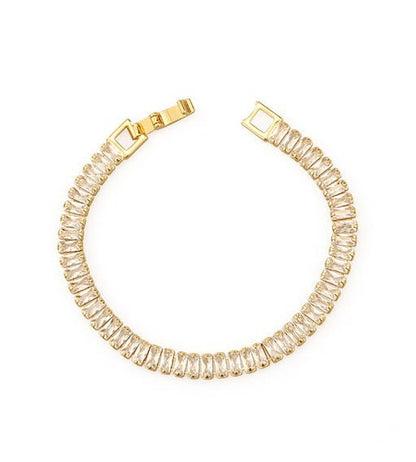 high quality cubic zirconia tennis bracelet in 18k gold